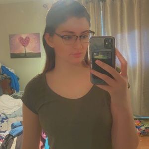 Meet your Posher, Gabrielle